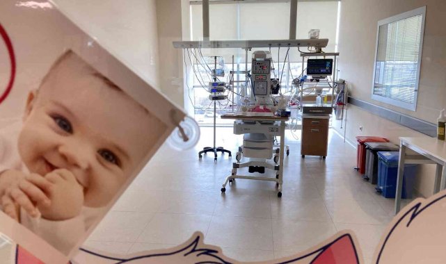 Türkiye&#039;nin dört bir yanından gelen kalp hastası çocuklar Konya&#039;da şifa buluyor