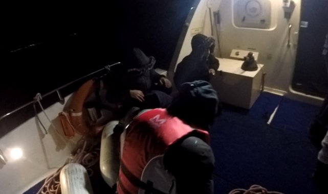 Üç olayda 37 düzensiz göçmen kurtarıldı