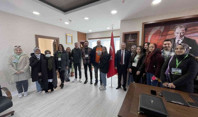 Üniversiteli öğrencilerden Hopa&#039;ya özel ziyaret