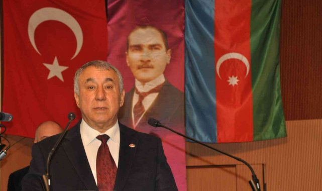 Ünsal'dan Atatürk Anıtına saldırıya tepki