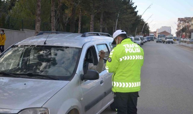 Uşak'ta bin 848 araç sürücüsüne para cezası kesildi