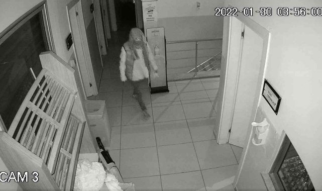 Üsküdar'da amatör futbolcudan eski takımına hırsızlık şoku