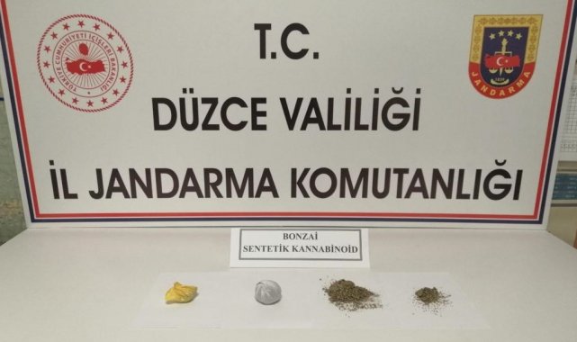 Uyuşturucu kullanıcıları jandarma ekiplerine yakalandı