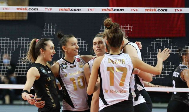 VakıfBank&#039;tan üst üste 20. galibiyet