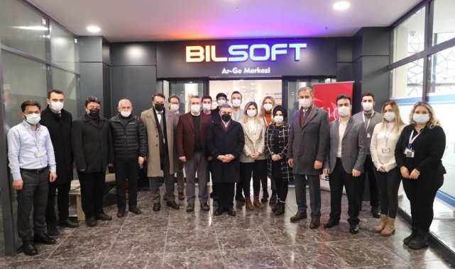 Vali Atay, Bilsoft ARGE merkezini ziyaret etti