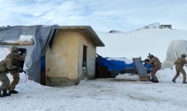 Van merkezli 3 ilde PKKKCK terör örgütü operasyonu: 12 gözaltı