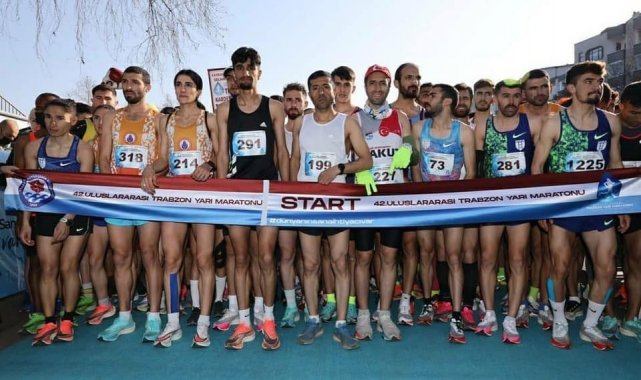 Vanlı atletler maratondan 2 madalyayla döndüler