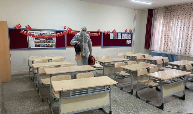 Yahşihan&#039;da okullar dezenfekte ediliyor