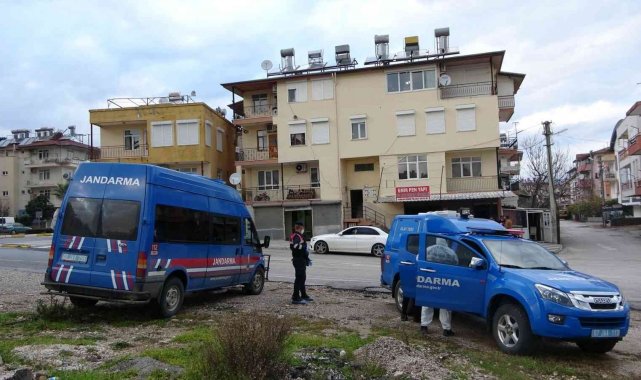 Yalnız yaşadığı evde ölü bulundu