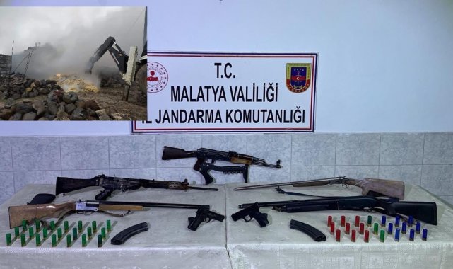 Yangın çıkan ahırda çok sayıda silah ele geçirildi