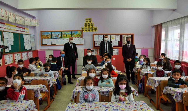 Yarıyıl tatili sona erdi: Kırıkkale&#039;de binlerce öğrenci okula döndü