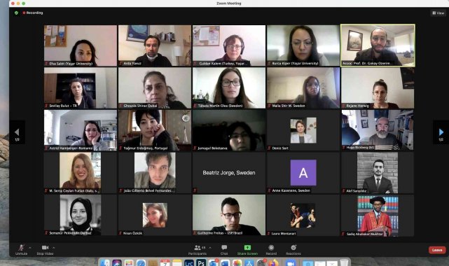 Yaşar Üniversitesinden Uluslararası Göç Akademisi