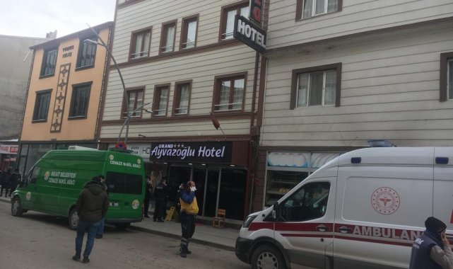 Yaşlı adam otel odasında ölü bulundu
