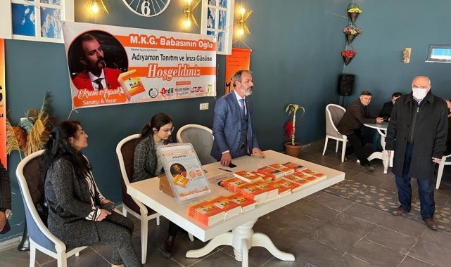 Yazar Ekrem Arpak Adıyaman'da imza günü düzenledi
