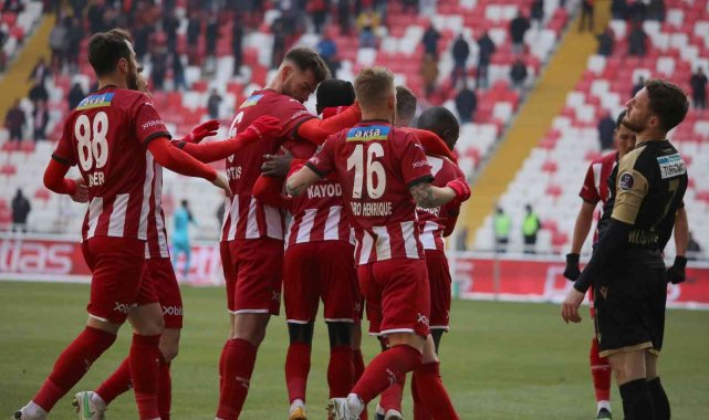 Yeni Malatyaspor ligin dibine demir attı