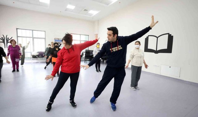 Yenimahalle Belediyesi&#039;nden halk oyunları eğitimi