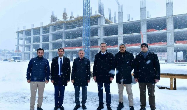 Yeşilyurt, 18 Mart'ta ihaleye çıkacak olan Yeşilyurt millet bahçesiyle dev bir yatırıma daha kavuşacak