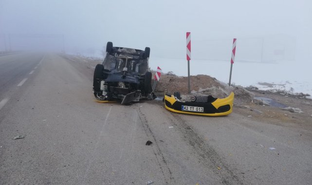 Yoğun sis kazaya neden oldu: 2 yaralı