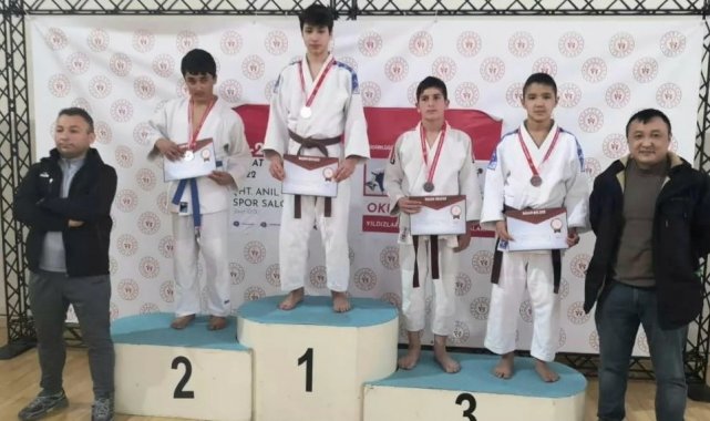 Yunusemreli yıldız judocular Eskişehir&#039;den 7 madalya ile döndü