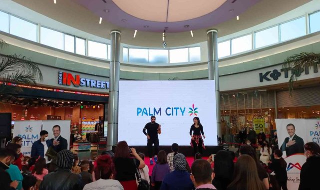 Ziyaretçiler, Sevgililer Günü etkinliklerinde doyasıya eğlendi