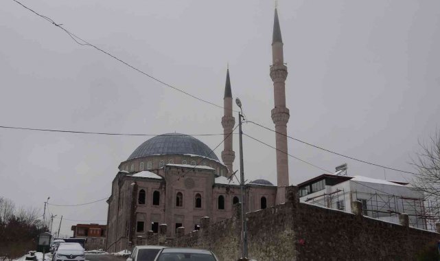 17 yıldır bitirilemiyor, muhtar sonunda isyan etti