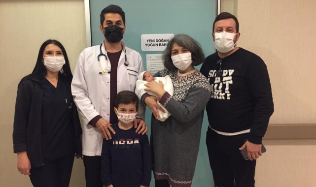 31 haftalıkken 1 kilo 370 gram doğan Tanem bebek sağlığına kavuştu