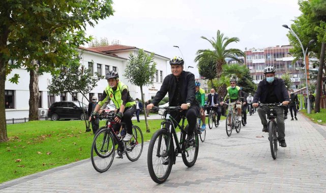 'Bisikleti Dostu Sakarya'yı kağıda en iyi işleyen 5 öğrenciye bisiklet ve kask hediye edilecek