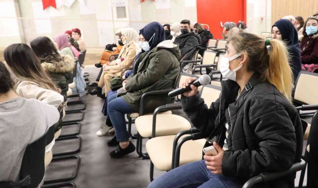 &#039;Mutlu Evlilik Akademisi&#039;ne ilgi büyük