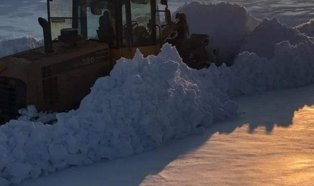 4 metre karda mücadele