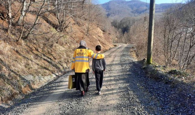 494 yetim ve öksüzün yüzü güldü