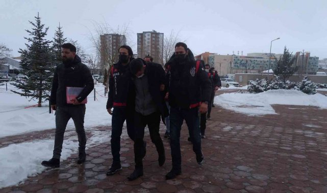 5 yıldır aranıyordu, betonla gömülmüş olarak bulundu