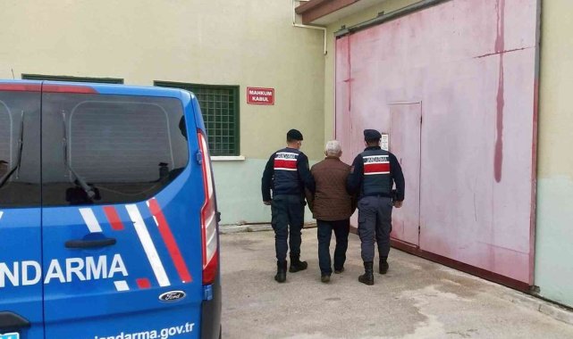 6 yıl kesinleşmiş hapis cezasıyla aranıyordu, yakalandı