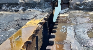 Unkapanı Köprüsü, bağlantı noktasındaki ayrıldı. Köprü Trafiğe Kapatıldı