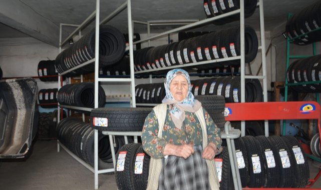 82 yaşındaki lastikçi Vesile Nine'den kadınlara altın değerinde öğüt: