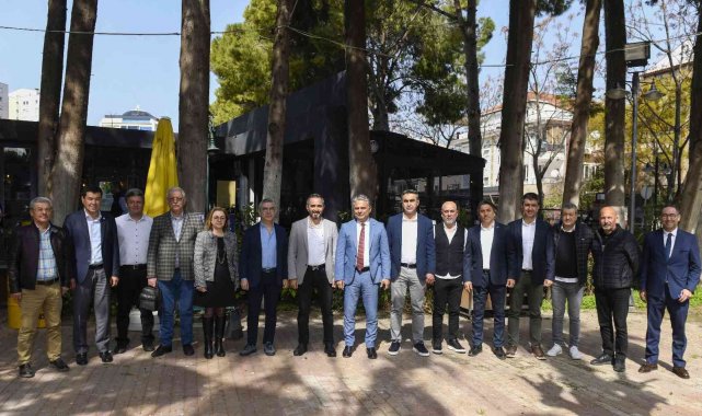 Adalya Vakfı'ndan öğrencilere maddi destek