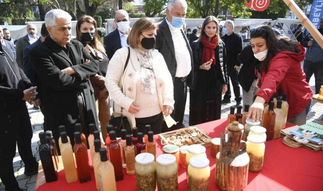 Adana Çiftçi Pazarı açıldı