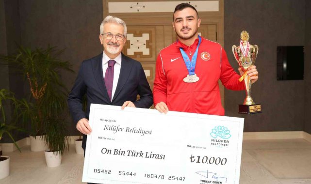 Adil Mısırcı Avrupa&#039;dan madalya ile döndü