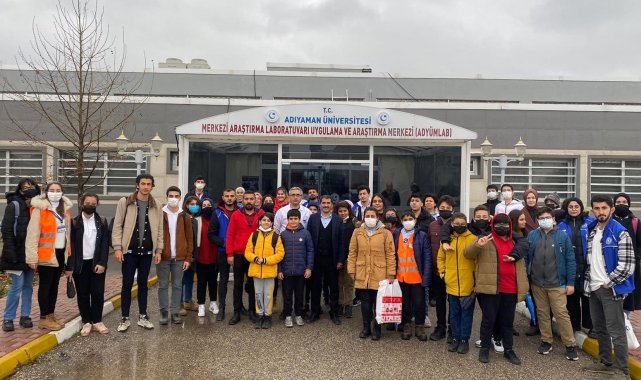 Adıyaman'da öğrenciler, ADYÜMLAB'ı gezdi