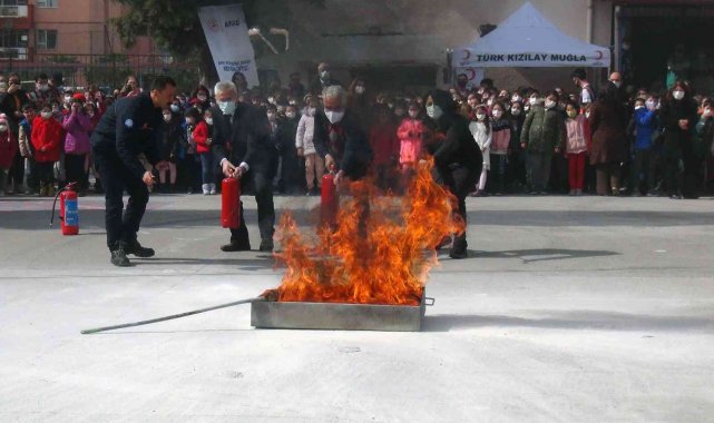 AFAD'dan deprem anı tahliye tatbikatı