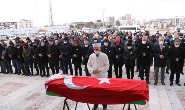 Afyonkarahisarlı genç hâkim sonsuzluğa uğurlandı