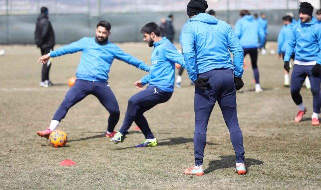 Afyonspor zorlu karşılamanın hazırlıklarını sürdürüyor