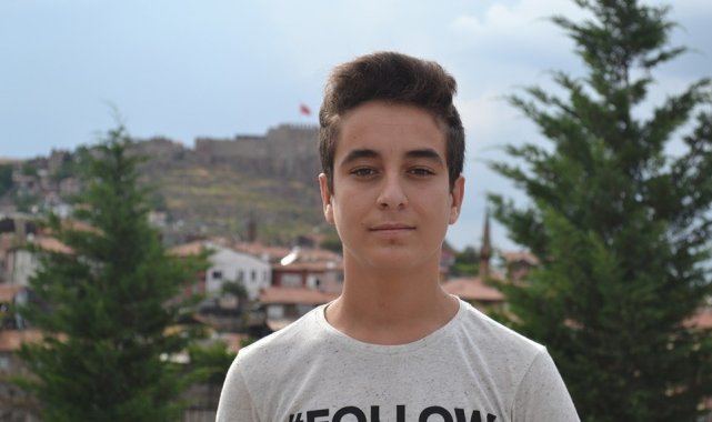 Ağabey sabah işe gitmeyen kardeşini evde ölü buldu