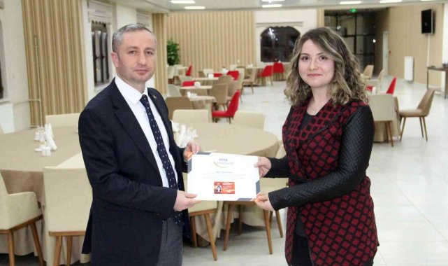 Ağrı Milli Eğitim Müdürü Kökrek, MEB-AKUB ekibi ile bir araya geldi