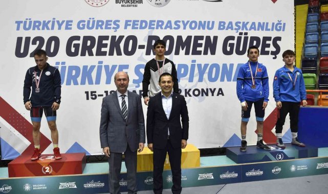 Ahmet Ekrem Taşkınoğlu&#039;ndan Türkiye Şampiyonasında altın madalya