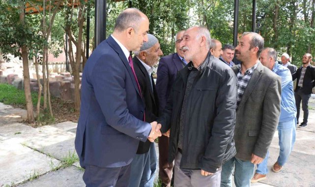 Aileler arasındaki gerginliği Başkan Aksoy bitirdi