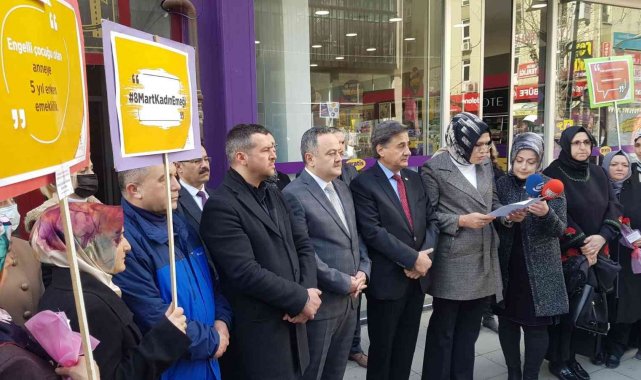 AK Parti İl Kadın Kollarından 8 Mart Dünya Kadınlar Günü kutlaması