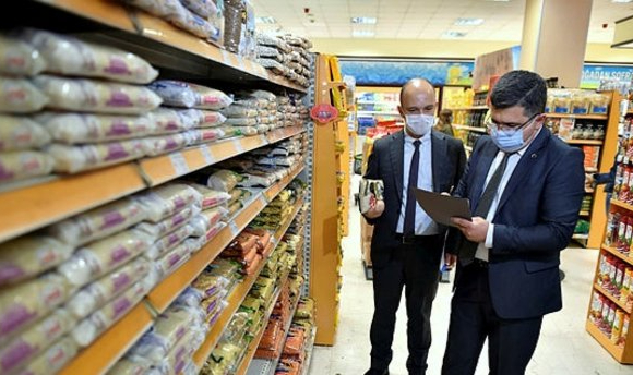 AK Partili 5 grup vekili sahaya iniyor