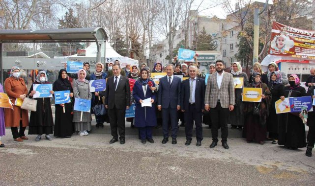 AK Partili kadınlardan 8 Mart Kadınlar Günü açıklaması