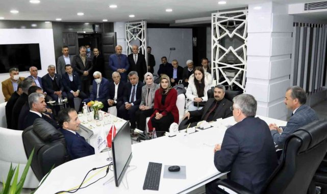 Ak Partili Yanılmaz, Başkan Kılınç ile bir araya geldi