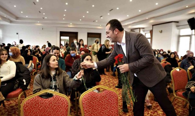 Akçaabat'ta Kadınlar günü için 'Anlat bakalım' adlı yarışma yapıldı